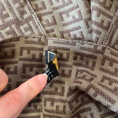 【FENDI】ストール ロゴ マフラー ブラウン 防寒の画像