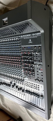 マニア必見❗️・希少・程度良好・現状渡し　プロ用PA・レコーディングミキサー　『BEHRINGER EURODESK SX4882』