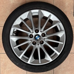BMW純正アルミ　PIRELLIランフラットタイヤ225/45R17の画像