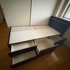 引き出し付きシングルベッドの画像