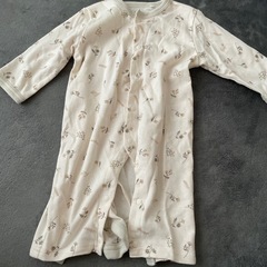 サイズ60〜70 ベビー服2セットの画像