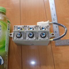 OMRON オムロン パワーリレー DCリレー 6極 G9EA-3-CA-M2 2012Y1-0353 JAPAN 日本製の画像