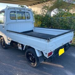 農道のポルシェ　軽トラ　サンバートラック５万K代　車検R9.3　5MT　4WD　AC　PSの画像