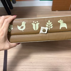 椅子の高さ調節クッションの画像