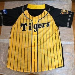 阪神タイガース　ユニフォームとバスタオルの画像