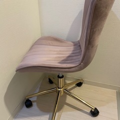 【あげます】美品 デスクチェア　スモーキーピンクの画像