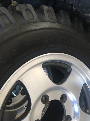 ジムニー用タイヤホイールセット ジープサービス 7.50R16　