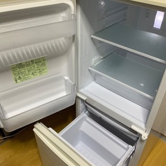 ⭐️137リットル　SHARP冷蔵庫⭐️の画像