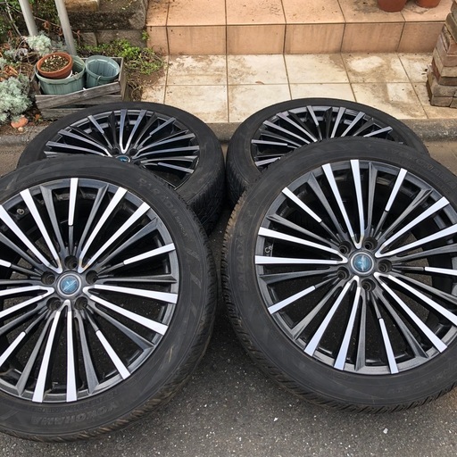 タイヤホイール 4本セット 245/45R20