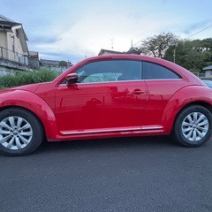 フォルクスワーゲン　ザ・ビートル　デザイン　車検令和8年6月　ETC　メモリーナビ　TV バックカメラ　キーレスエントリー　アルミホイール　ABS　ESC　Bluetooth接続　エアコン　パワーステアリング　バイキセノンヘッドライトの画像
