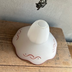 アンティーク　電灯かさの画像