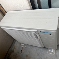 DAIKIN エアコン（18畳用）  の画像
