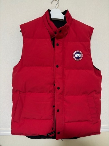 美品　カナダグース　ダウンベスト　赤　LサイズXL相当