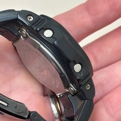 G-SHOCKブラックとけ時計の画像