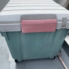 【譲渡済】★無料★ベランダ収納コンテナBOX（大型）の画像