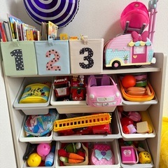おもちゃ収納ラック の画像