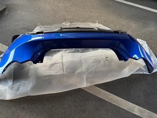 スバル　BRZ 　リアバンパー