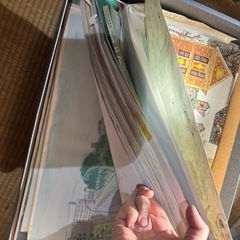 絵画など、数十点の画像