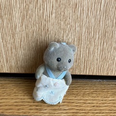 【初期】シルバニアファミリー　グレークマ赤ちゃんの画像