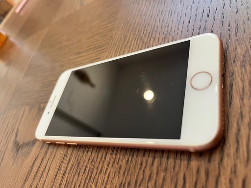 iPhone8  ＊  64GB