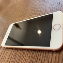 iPhone8  ＊  64GBの画像