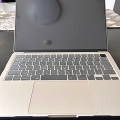 MacBook AirM2 16GBの画像
