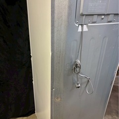 新品より半額の2024年製！【保証12ヶ月！】東芝 冷蔵庫 GR-V33SC 2024年製 326L 右開きの画像