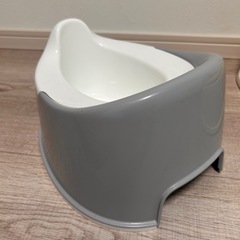 ベビービョルン　おまる未使用の画像