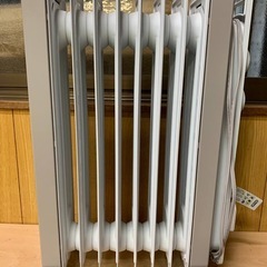 ♦デロンギ・ジャパン オイルヒーター  RHJ21F0812-WHの画像