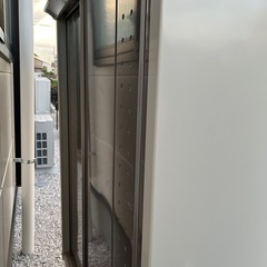 【値下げ】田窪工業所　物置の画像