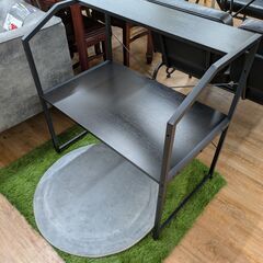 ゲーミング座椅子＆PCデスクセットの画像