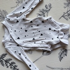 新生児用ベビー服3点セットの画像