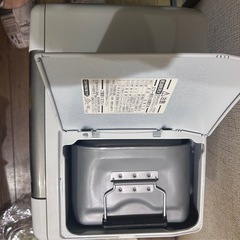 石油ストーブの画像