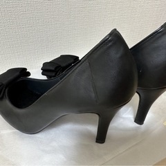 新品未使用✨ヒールの画像