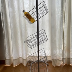 スチールラックの画像
