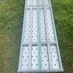 自作ルーフキャリア　足場板使用　キャンプや作業に！の画像