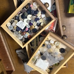 ソーイングボックス　レトロ　付属品沢山　②の画像
