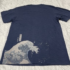ユニクロ　葛飾北斎コラボTシャツ　メンズLサイズの画像
