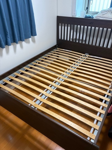 値下げ交渉可
【ベッドフレームのみ】IKEAイダネス クイーンサイズ