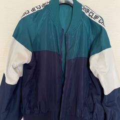 リバーシブル　ジャンパーの画像