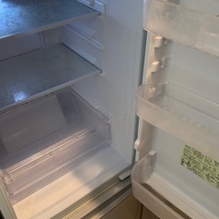 SHARP 冷蔵庫の画像