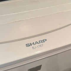 SHARP 冷蔵庫の画像