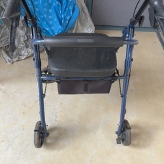 介護用品含め衣類など大量にあります　10/23一旦中止の画像