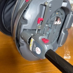 Aprica回転式チャイルドシートの画像