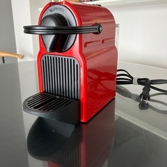 ネスプレッソ 【中古】カプセル式コーヒーメーカー イニッシアの画像