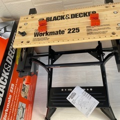 半額以下　BLACK+DECKER Workmate 225 作業台の画像