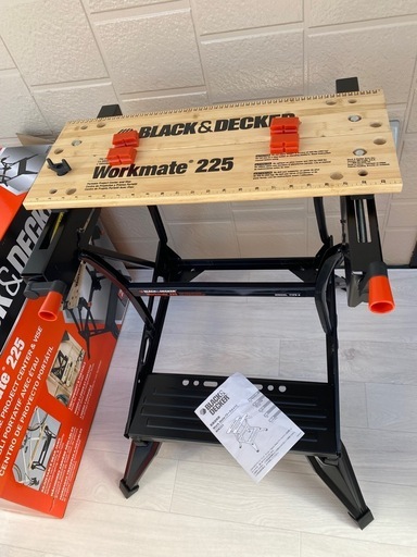 半額以下　BLACK+DECKER Workmate 225 作業台