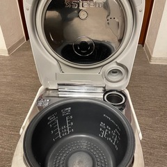 差し上げます。5合炊き炊飯器の画像