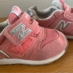 🫧ニューバランス　13cm 子供靴🫧の画像