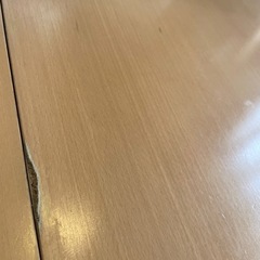 （受け渡し決定）30センチ伸ばせる　ダイニングテーブル と　IKEA　椅子4脚付の画像